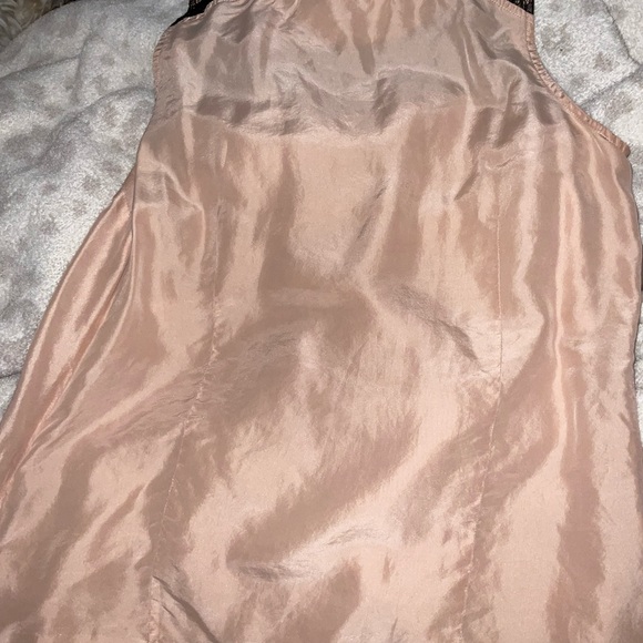 J.Crew nude black lace silk nylon tank top blouse. size 8. Cream tan - Picture 7 of 7